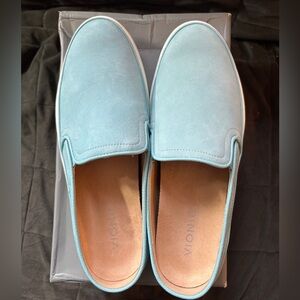 Vionic EffortlessWomen's Porcelain Blue Slip-On Sneaker Size 8 Casual NIB